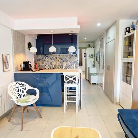 Balcis By Hello Homes *